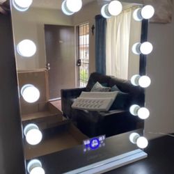 Vanity Mirror With Bluetooth 