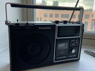 Panasonic RF-1080 Radio AM FM PSB AC-battery Vintage