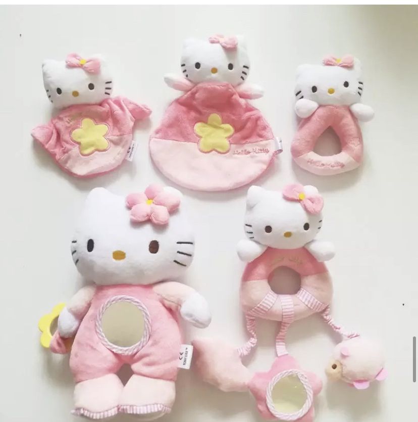 Hello Kitty Plushie For Baby Or Newborn
