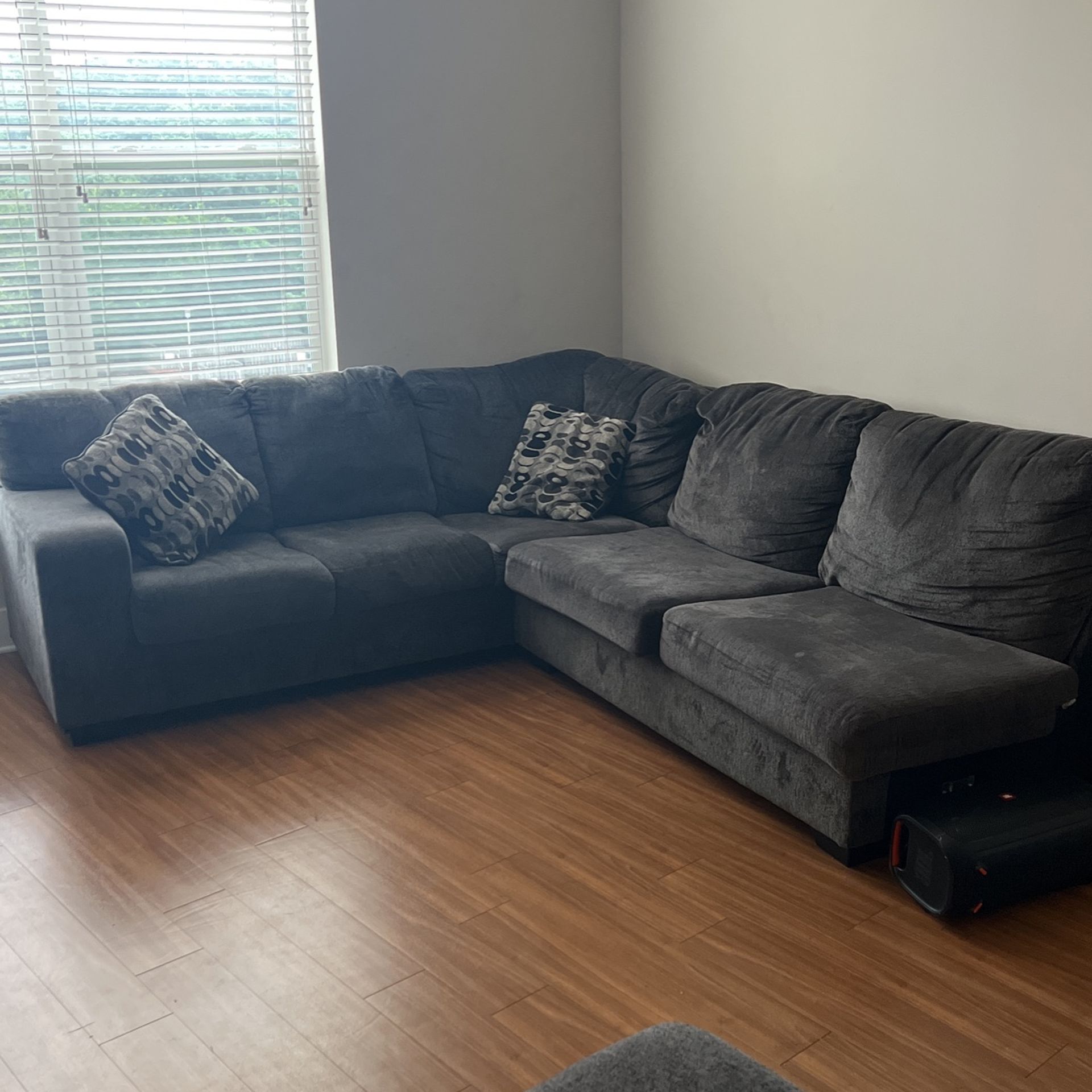 3 Pc Sectional Couch