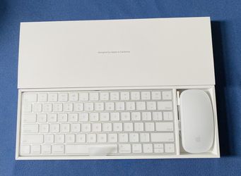 Brand new Apple Magic Keyboard with Magic Mouse FOR SALE!!