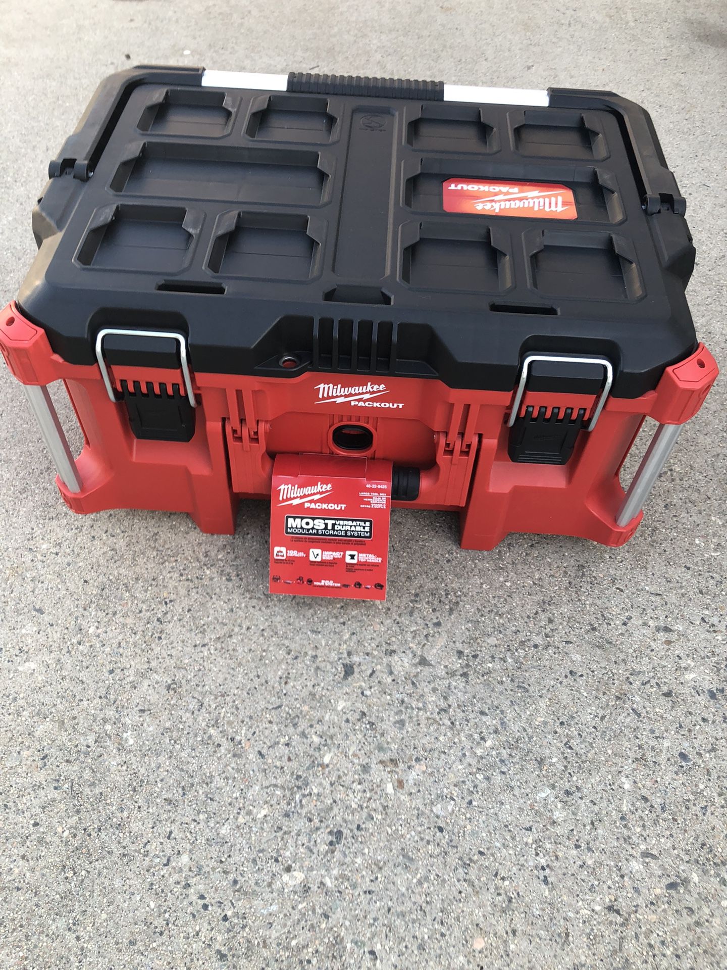 Milwaukee Large Tool Box. 48-22-8425. Packout