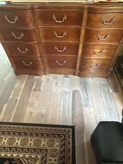 Dresser drawer