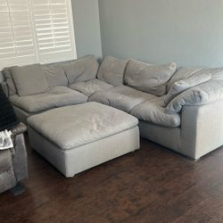 Like New Sectional Couch