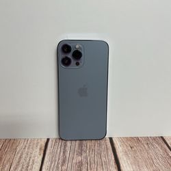 iPhone 13 Pro Max - Unlocked - 128GB - No wide angle camera