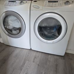 Lavadora/Secadora  Washer/Dryer 