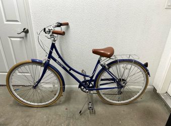 Pure City 8 Speed Bicycle