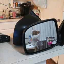 2007 Chevy Colorado New'Mirror's