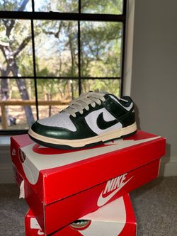 Nike Dunk Low Green and White Sneaker Vintage Michigan