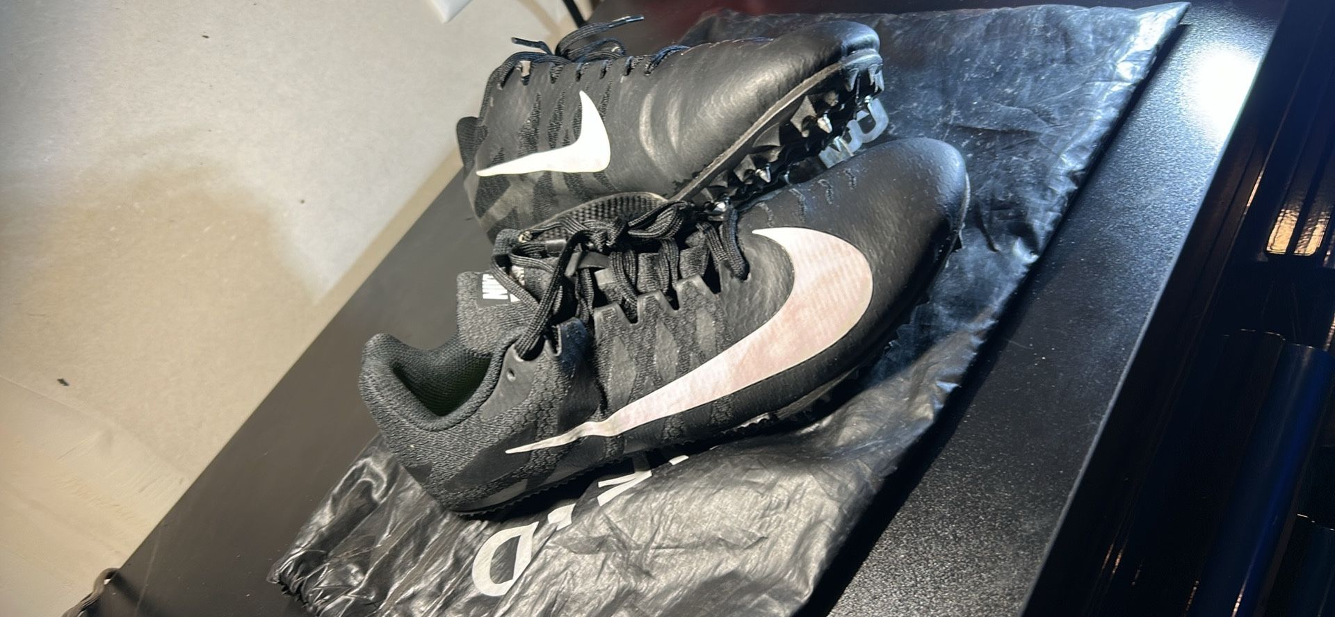 Track Shoes Size 9.5 For Men