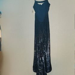 Vintage Long Sequined Dress With Train