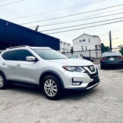 2017 NISAN ROGUE❤️(contact info removed)