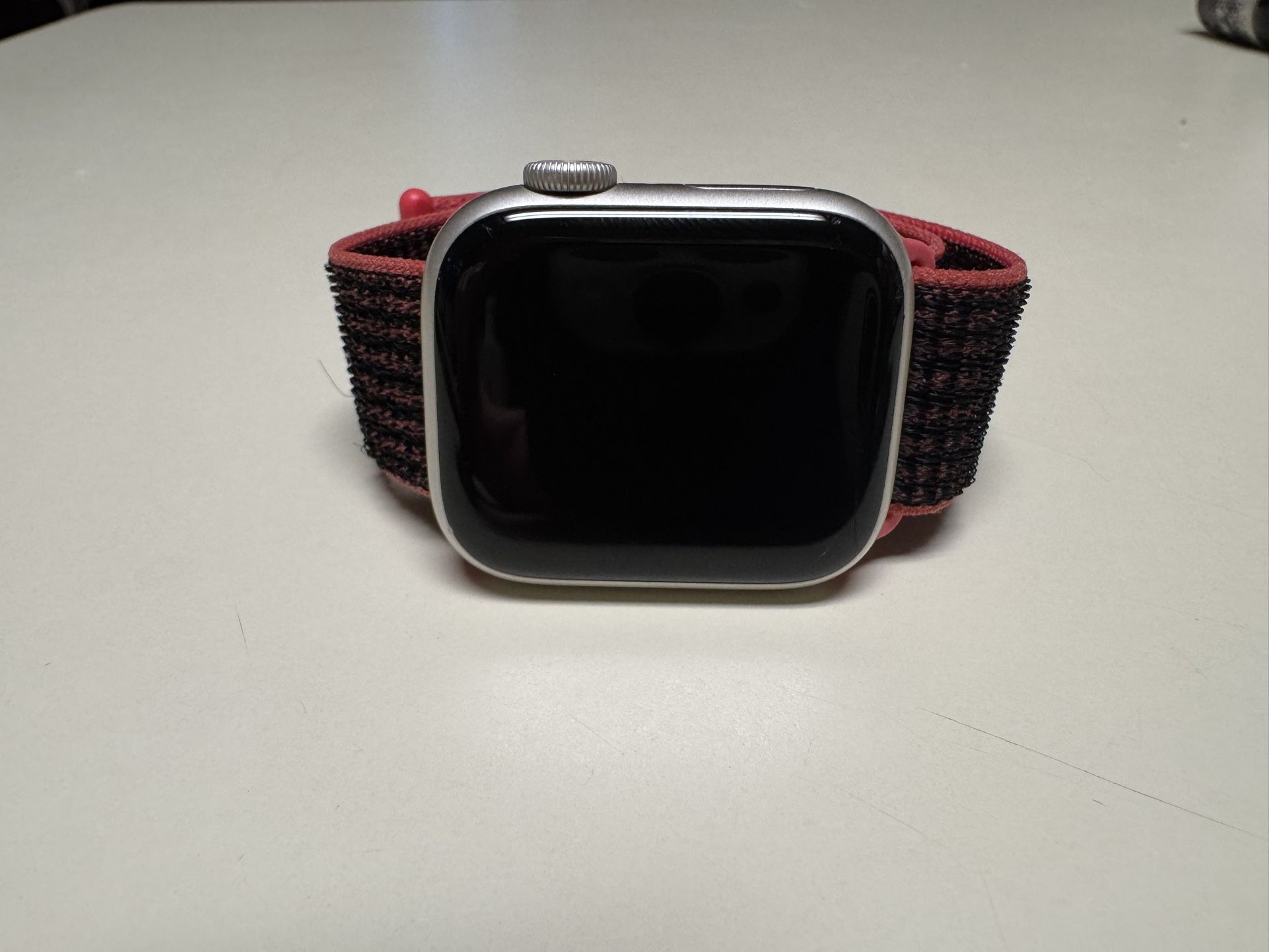 Apple Watch Series 8 41mm Aluminum Case In Starlight