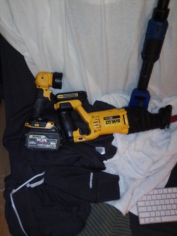 DeWalt Sawzaw, DeWalt Flashlight,Kobalt Torque Wrench With Kobalt Battery Charger 