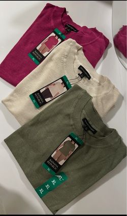Banana republic women’s tee