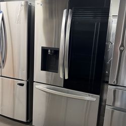 NEW COUNTER DEPTH LG INSTA VIEW FRENCH STYLE REFRIGERATOR 