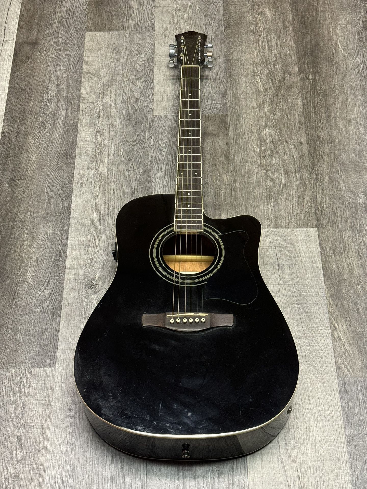 Ibanez Acoustic Guutar