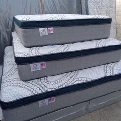 Full Size Mattress Pillow Top 12"    New Mattress In A Plastic Sealed 