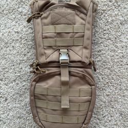 MULTIFUNCTIONAL HYDRATION BAG SPORT CYCLING, TREKKING, HIKING, WALKING, EXERCISING (Khaki)