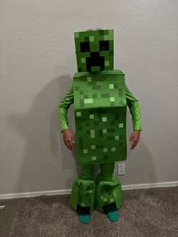 Minecraft costume kid