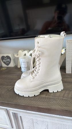 Rave boots