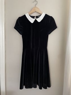 NWT Wednesday Adams costume