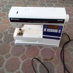 Husqvarna Electric Sewing Machine 