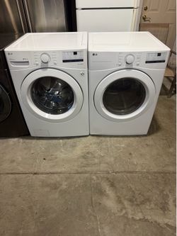 LG Washer and Electric Dryer Set