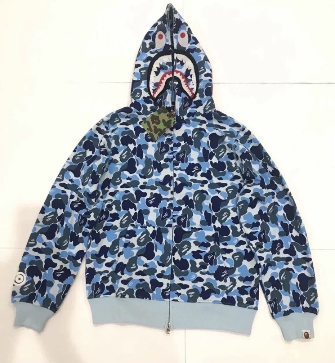 Bape Hoodie(Large)