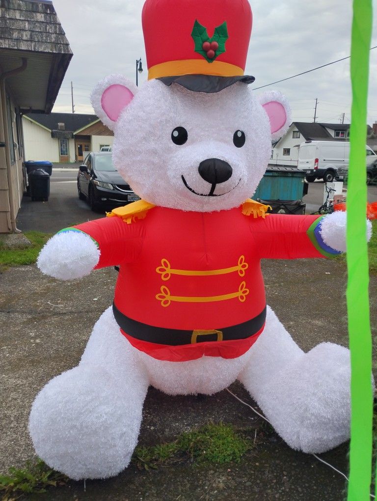 Holiday Living Nutcracker Bear