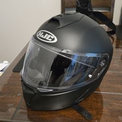 Hjc Helmet Size M