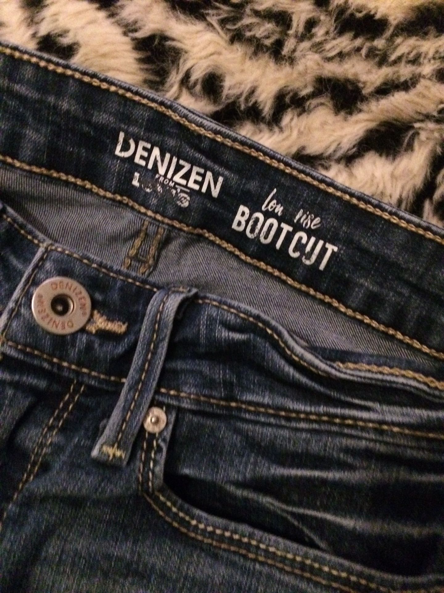 Denzen Levi Low Rise Bootcut Jeans