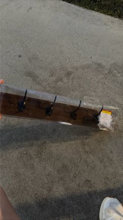 Coat rack 4 hooks