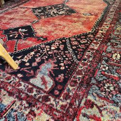 Beautiful 9x12 Rug
