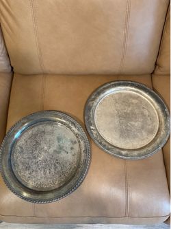 W. Rogers silver plated dishes 12.5 inches-2 count
