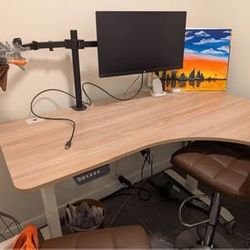 Electric Standing Desk – L-Shaped Adjustable Desk (Motorized)