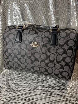 Purse with wallet