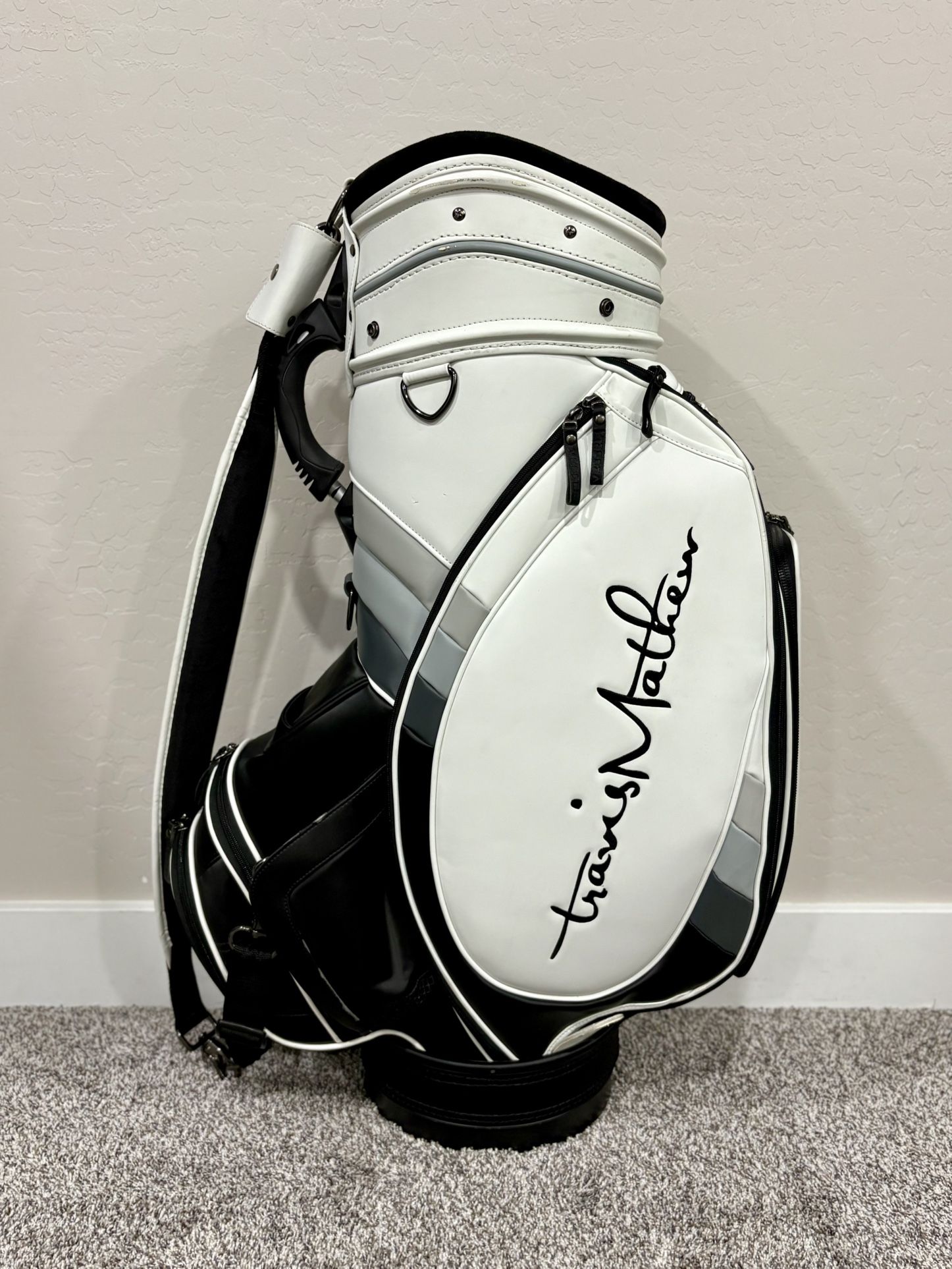 VESSEL ‘Travis Mathew Limited Edition’ White Leather Golf Staff Bag