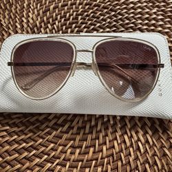 Quay Aviator Sunglasses 