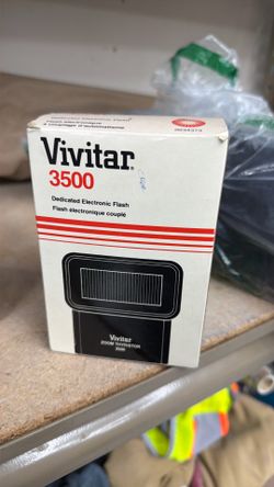 Vivitar 3500