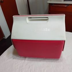 Igloo Playmate Cooler 