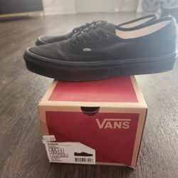 Vans Authentic Black/Black Size 8.5M/10W