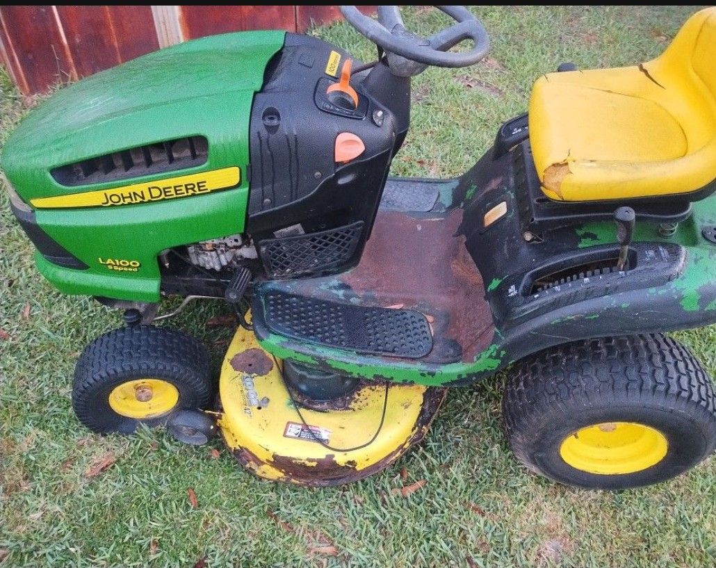 42" John Deere riding lawn mower READ AD BEFORE ASKING QUESTIONS still available
