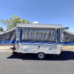  2007 StarCast Travel Trailer Pop Up Camping Trailer