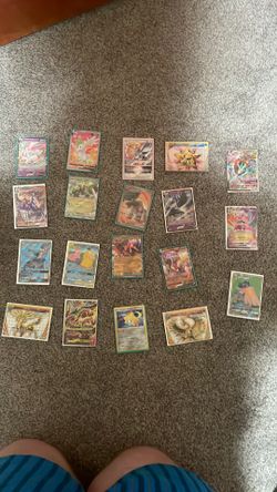 Large lot of rare and super rare Pokémon cards