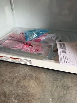 GE stainless steel fridge 32” and GE stainless steel 30” microwave