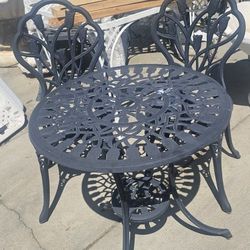 BISTRO SET FIRM ON THE PRICE. 