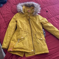 Girls Jacket 🧥 Read Description 