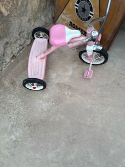 Pink Ryder tricycle
