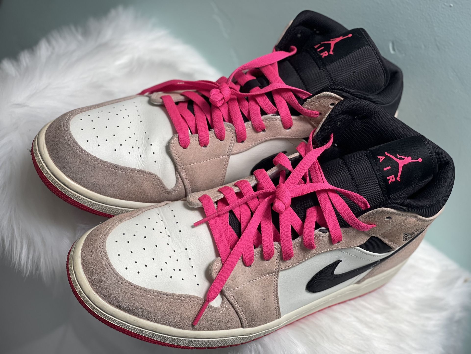 Nike Air Jordan Crimson Tint Size 13